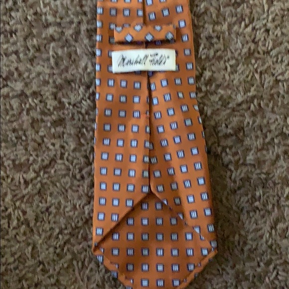 Tie - Picture 2 of 3